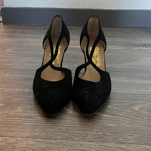 Salvatore Ferragamo Heels - Picture 3 of 4